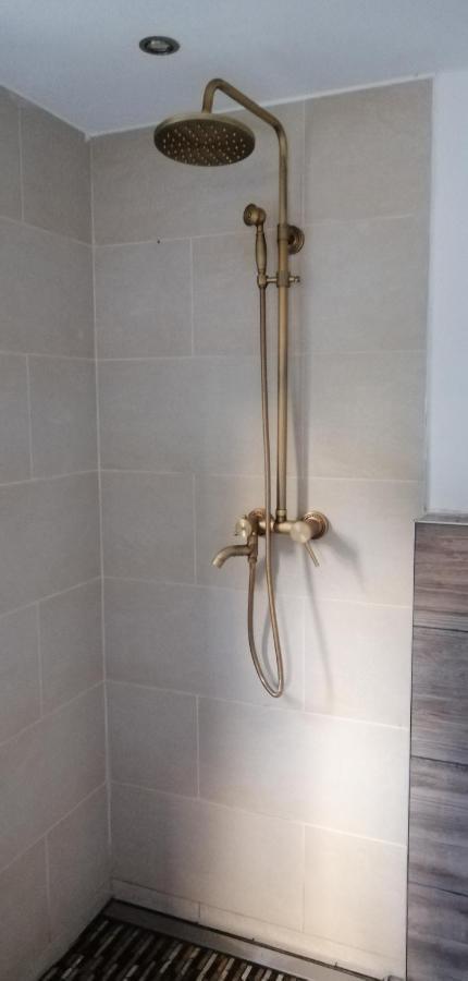 Huehnerstaellchen Dumpelfeld Luaran gambar