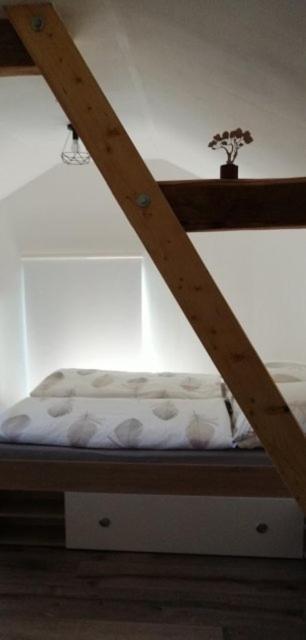 Huehnerstaellchen Dumpelfeld Luaran gambar
