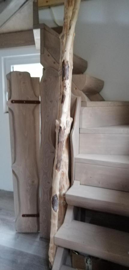 Huehnerstaellchen Dumpelfeld Luaran gambar